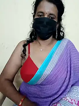 Snapshot of akshara_22 chatting on 12.26.24 akshara 22 online show from 12.26.24