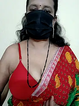 Snapshot of akshara_22 chatting on 03.15.25 akshara 22 online show from 03.15.25