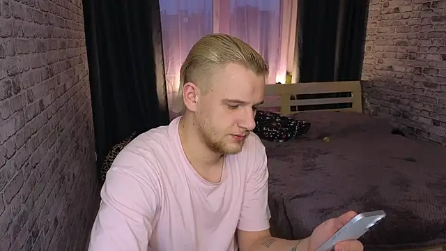 koosssttyaa online show from 01.15.25