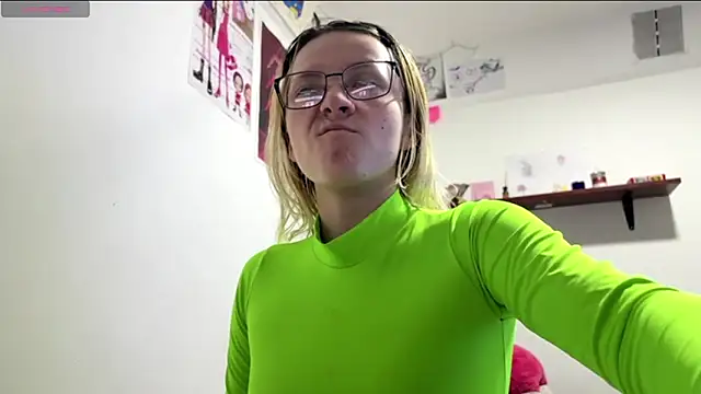 Cloe five online show from 02.04.26