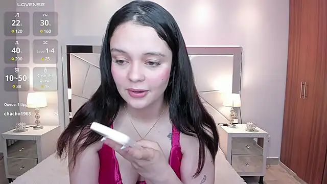 Bella-hadiid online show from 02.12.25