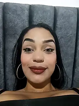 Snapshot of Sara-77 chatting on 12.15.24 Sara-77 online show from 12.15.24