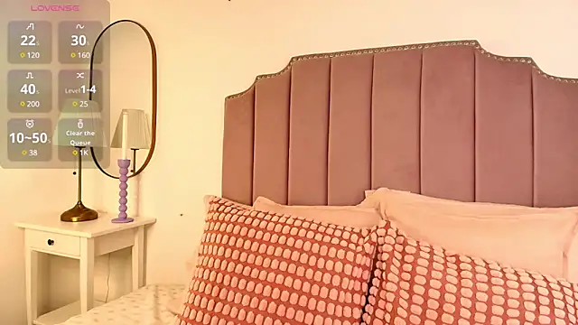 Eva depp online show from 12.19.24