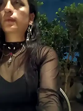 Lila Desiree online show from 01.11.25