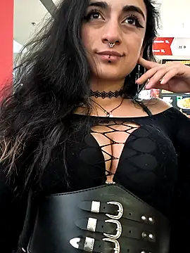 Lila Desiree online show from 09.09.25