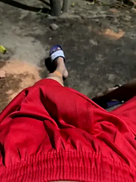 Snapshot of Erick-90 chatting on 10.26.25 Erick-90 online show from 10.26.25