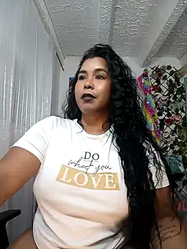 sensual-laura online show from 12.13.24
