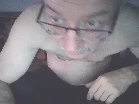 Snapshot of loverboyxxx69 chatting on 01.20.25 loverboyxxx69 online show from 01.20.25