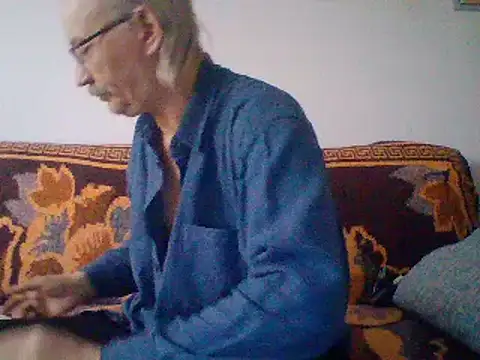 Snapshot of loverboyxxx69 chatting on 02.12.25 loverboyxxx69 online show from 02.12.25