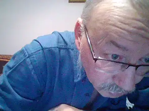 Snapshot of loverboyxxx69 chatting on 02.15.25 loverboyxxx69 online show from 02.15.25