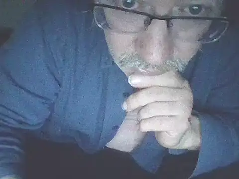 Snapshot of loverboyxxx69 chatting on 02.28.25 loverboyxxx69 online show from 02.28.25