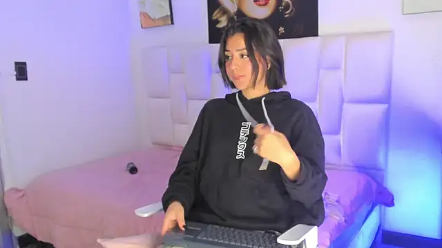 Antonella Fontanna online show from 01.25.25