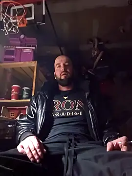 Beardedtattood online show from 12.30.24