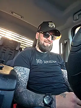 Beardedtattood online show from 10.24.25