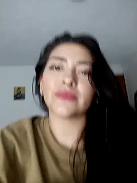 Snapshot of SophieWinslow chatting on 03.16.25 SophieWinslow online show from 03.16.25