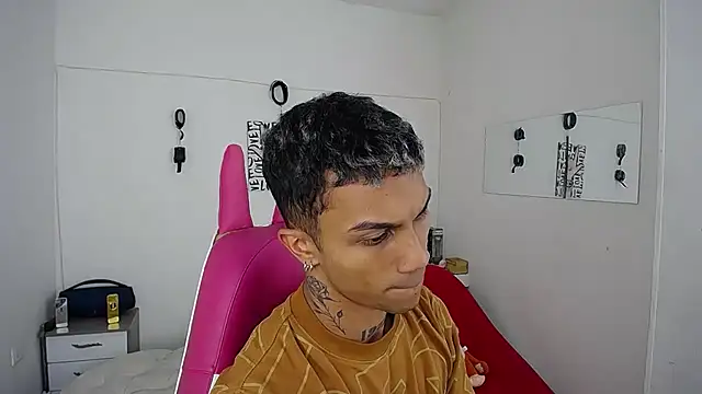 Leonard Price online show from 11.20.25