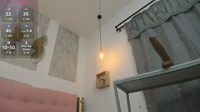 Snapshot of zhamira_21 chatting on 09.21.25 zhamira 21 online show from 09.21.25