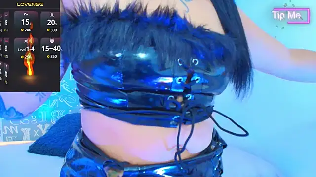 Snapshot of zhamira_21 chatting on 10.25.25 zhamira 21 online show from 10.25.25