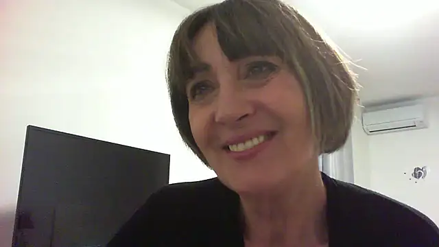 Snapshot of __Angel78__ chatting on 01.10.25 Angel78 online show from 01.10.25