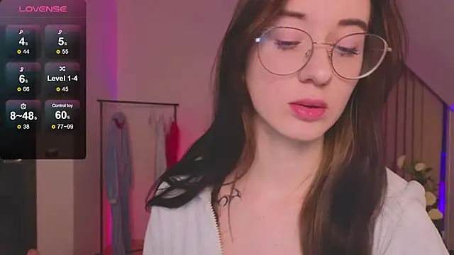 Dark Lola  online show from 02.04.25