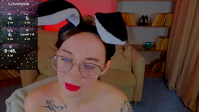 Dark Lola  online show from 03.04.25