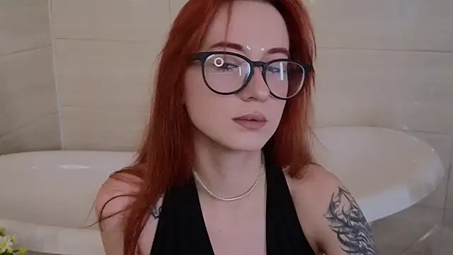 Dark Lola  online show from 10.07.25