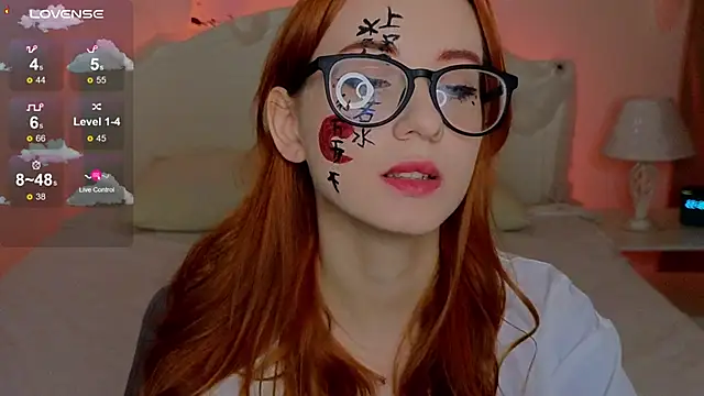 Dark Lola  online show from 10.24.25