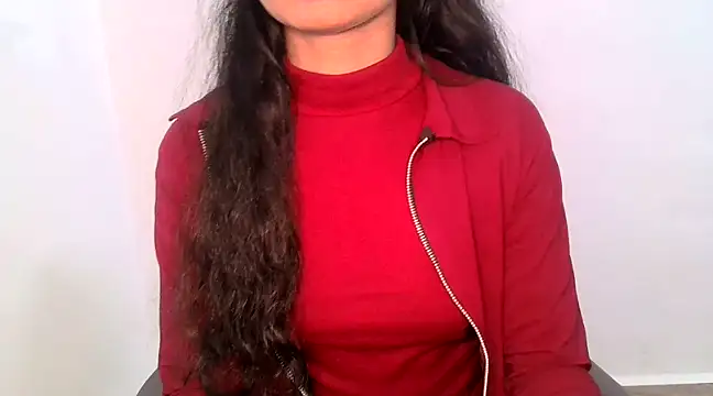Snapshot of RIYAA_2 chatting on 12.24.24 RIYAA 2 online show from 12.24.24