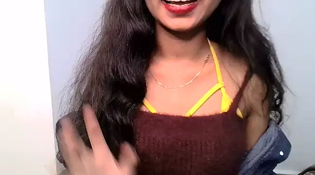 Snapshot of RIYAA_2 chatting on 12.31.24 RIYAA 2 online show from 12.31.24