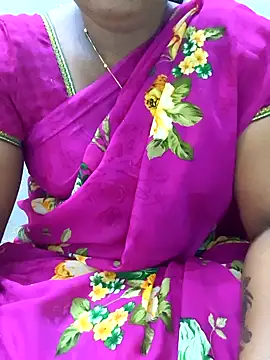 Snapshot of MaaliiiPonuTamil chatting on 06.17.26 MaaliiiPonuTamil online show from 06.17.26