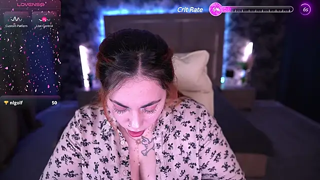 Snapshot of Kittywakee chatting on 02.04.25 Kittywakee online show from 02.04.25