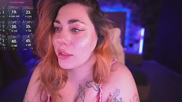 Snapshot of Kittywakee chatting on 03.20.25 Kittywakee online show from 03.20.25