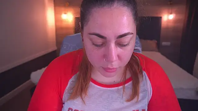 Snapshot of Kittywakee chatting on 09.12.25 Kittywakee online show from 09.12.25