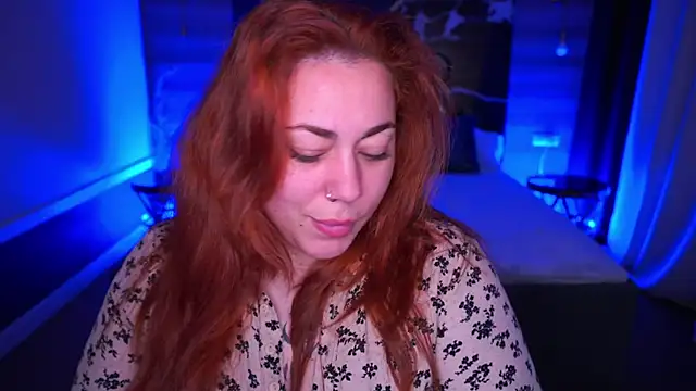 Snapshot of Kittywakee chatting on 10.03.25 Kittywakee online show from 10.03.25