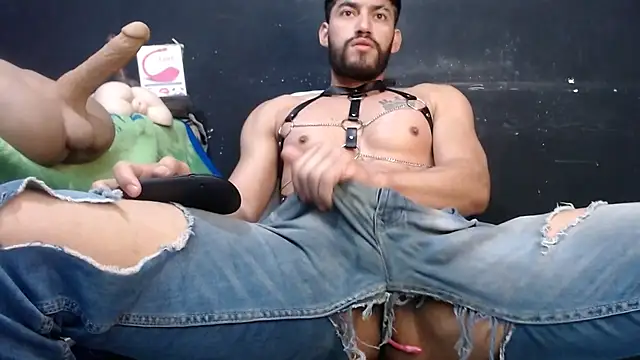 ethasteban27 online show from 10.17.25