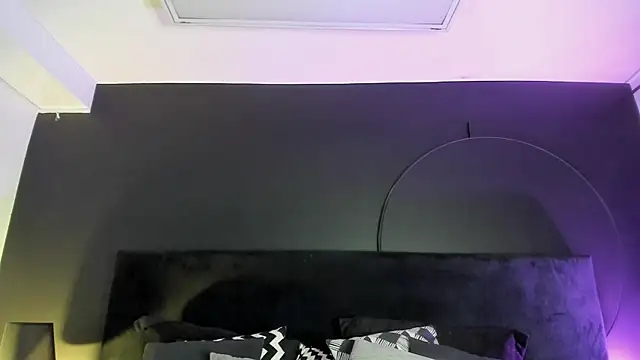 Snapshot of Aylen_darkmoor chatting on 01.18.25 Aylen darkmoor online show from 01.18.25