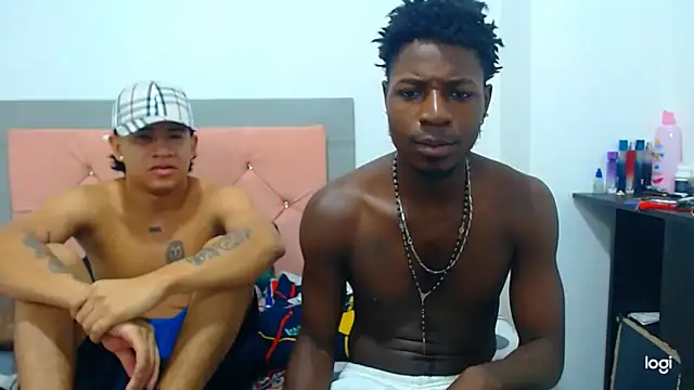 Snapshot of jaycolinss chatting on 03.13.26 jaycolinss online show from 03.13.26