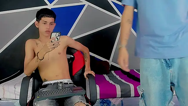 migueyalejo teens online show from 01.26.25