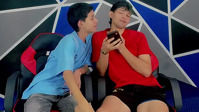 migueyalejo teens online show from 02.02.25