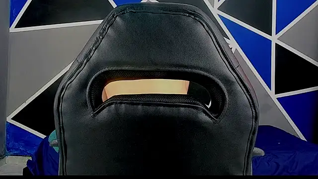 migueyalejo teens online show from 02.19.25