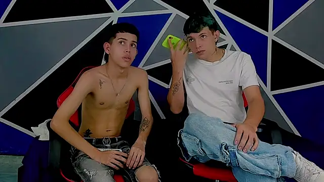 migueyalejo teens online show from 03.14.25