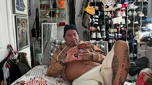 joeytatts66 online show from 12.20.25