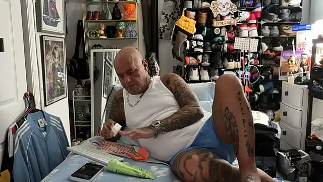 joeytatts66 online show from 01.13.26