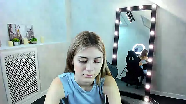 Snapshot of Cherry_Price chatting on 12.05.24 Cherry Price online show from 12.05.24