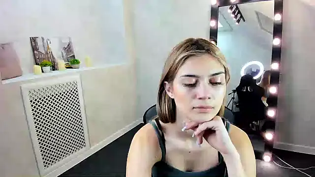 Snapshot of Cherry_Price chatting on 12.06.24 Cherry Price online show from 12.06.24
