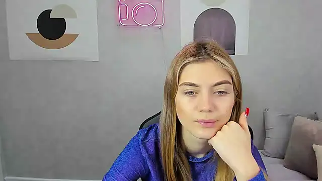Snapshot of Cherry_Price chatting on 12.26.24 Cherry Price online show from 12.26.24