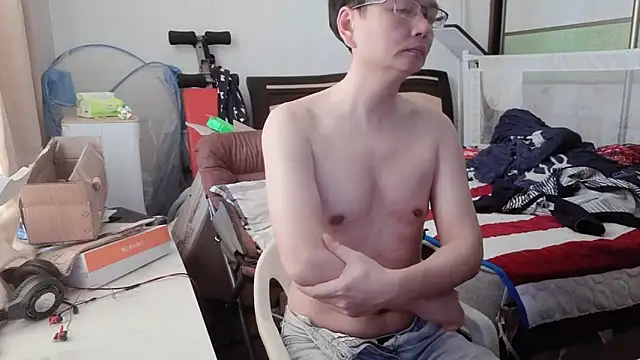 hotkaier online show from 04.09.26