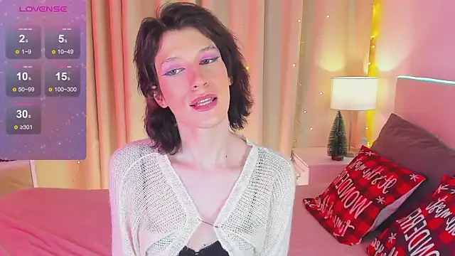 Snapshot of Kolette_Gray chatting on 12.07.24 Kolette Gray online show from 12.07.24