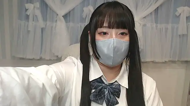 Snapshot of yua0727 chatting on 10.02.25 yua0727 online show from 10.02.25