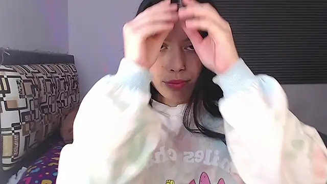 Snapshot of iam_emy chatting on 10.18.25 iam emy online show from 10.18.25